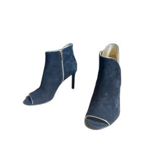 New Michael Kors  Harper Bootie sexy 9m  suede /gold heels